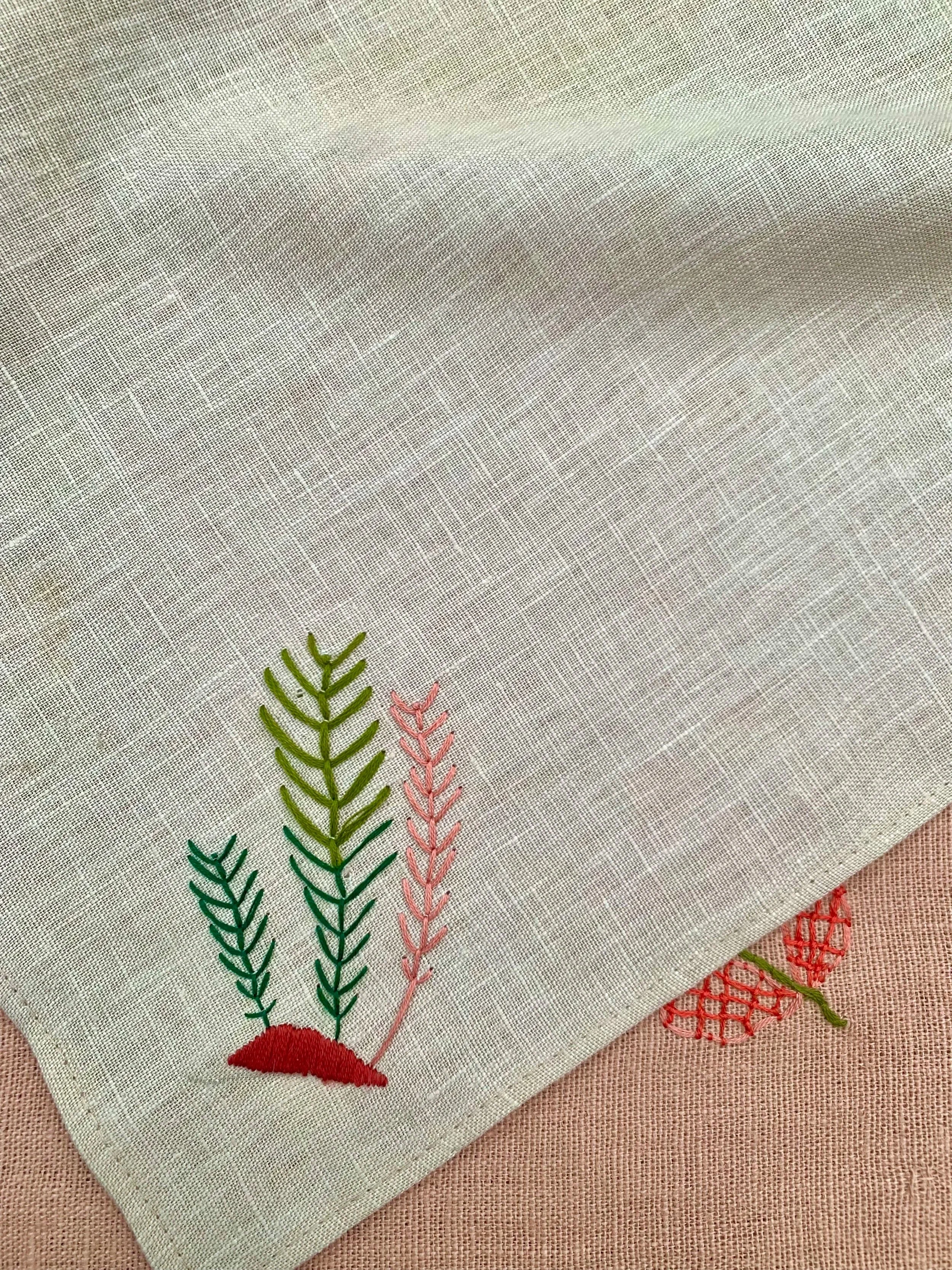 handembroidery.plant.blackswansstudio.workshop.jpg
