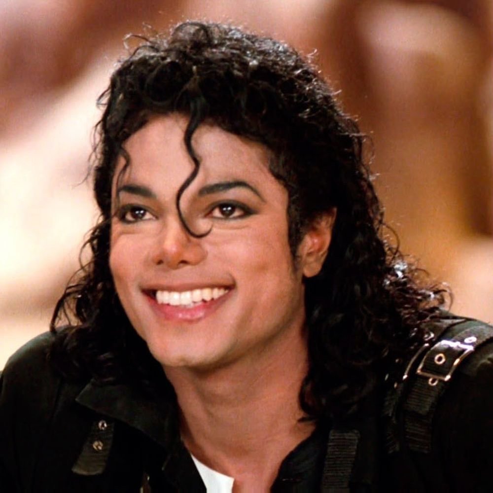 Michael Jackson Smiling 33.JPG