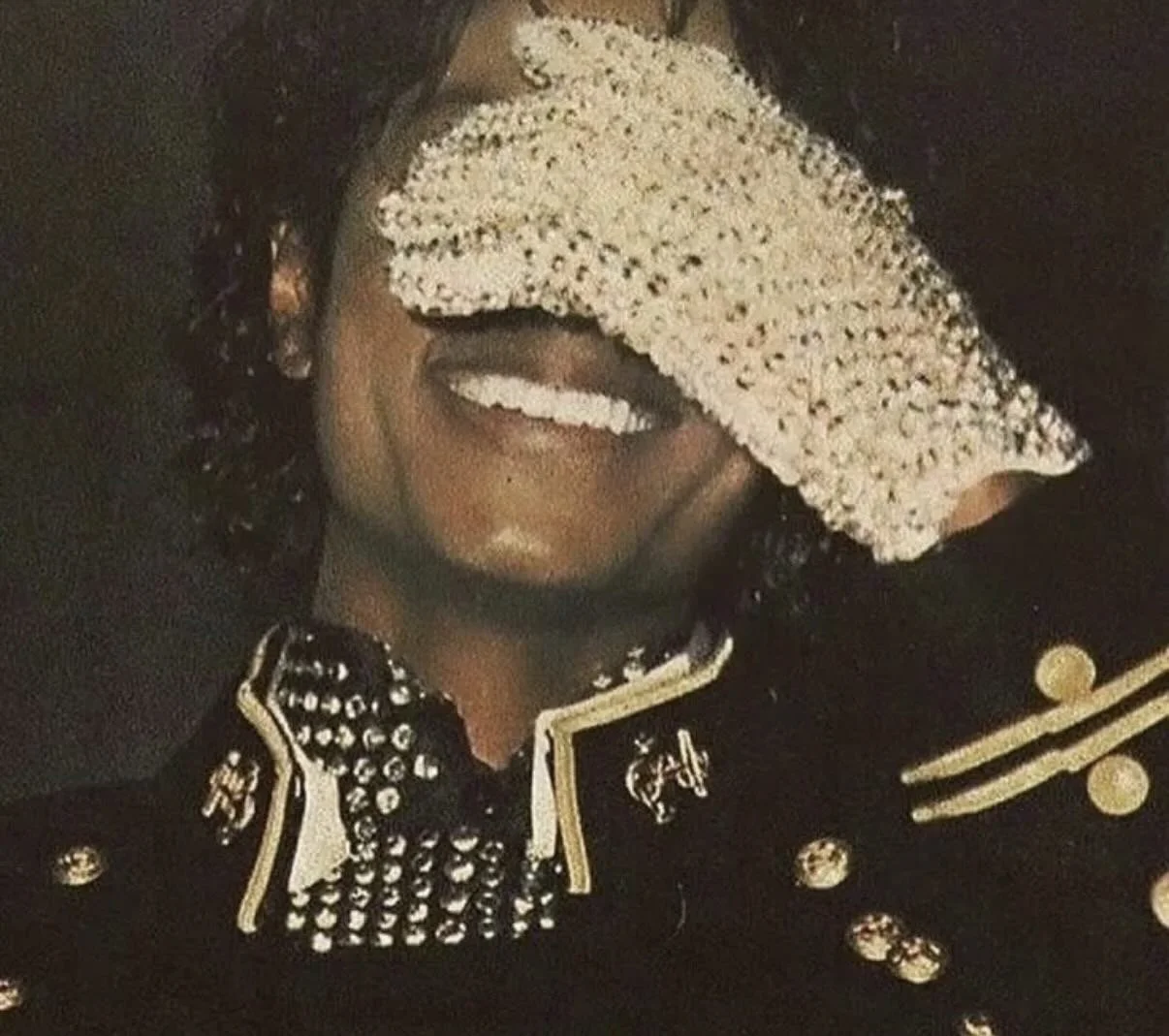 Michael Jackson Smiling 4.JPG