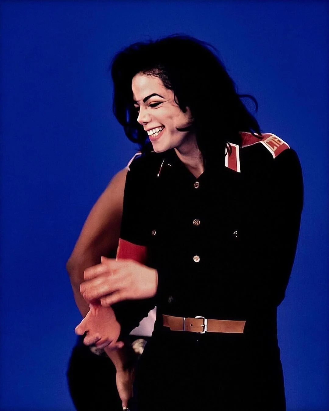 Michael Jackson Smiling 20.JPG