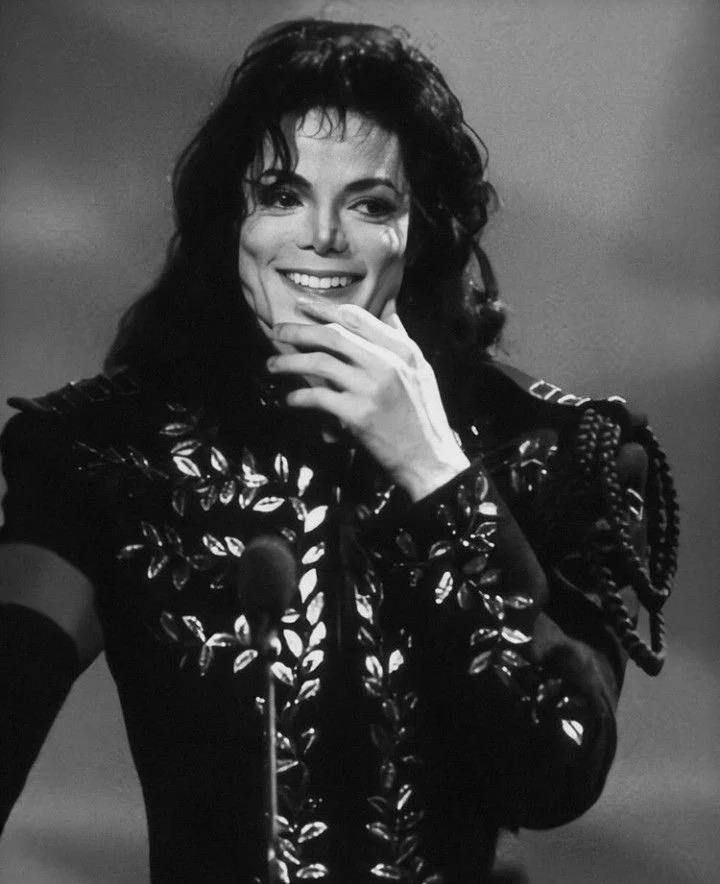 Michael Jackson Smiling 67.JPG