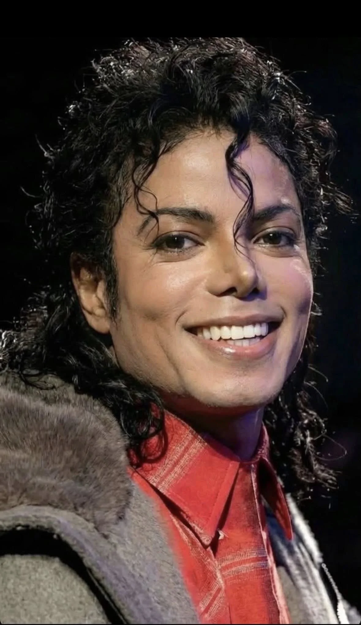 Michael Jackson Smiling 47.JPG