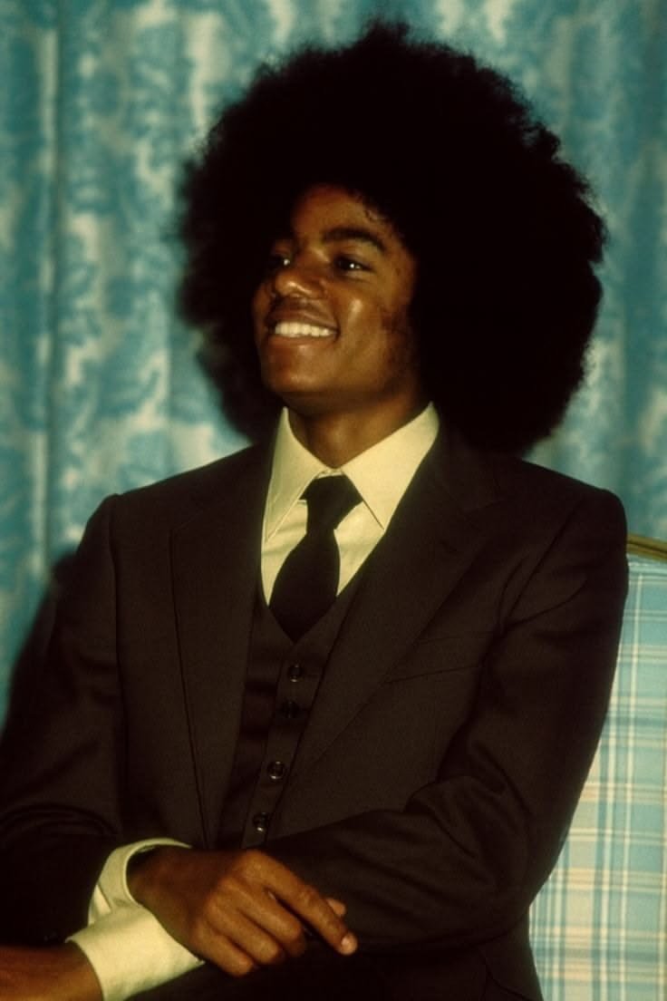 Michael Jackson Smiling 31.JPG