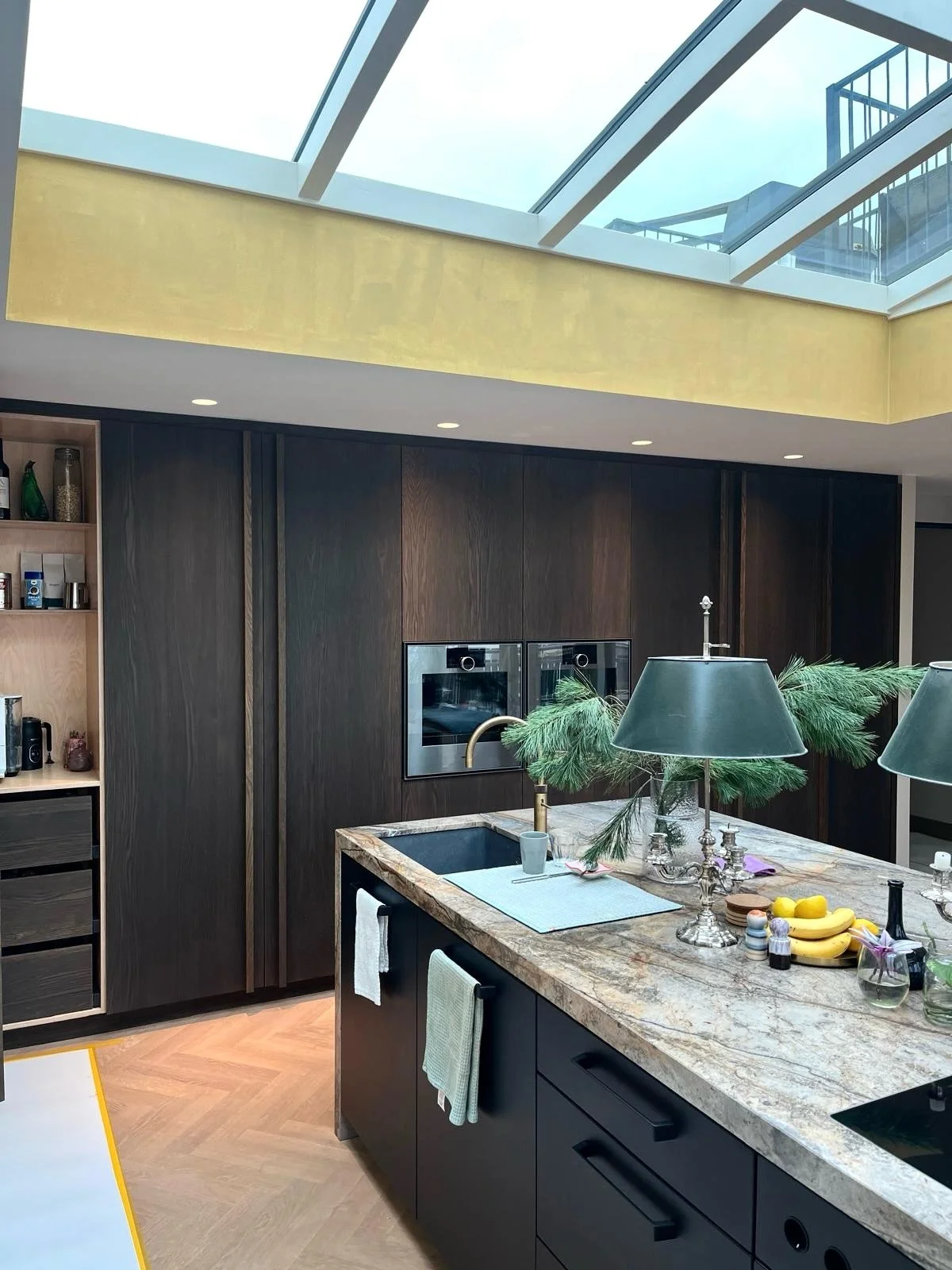 Renovatie keuken en kasten op maat in appartement in Amsterdam Oud-zuid.✨

#renovatie #aannemeramsterdam #oudzuid #kastenopmaat #verbouwing