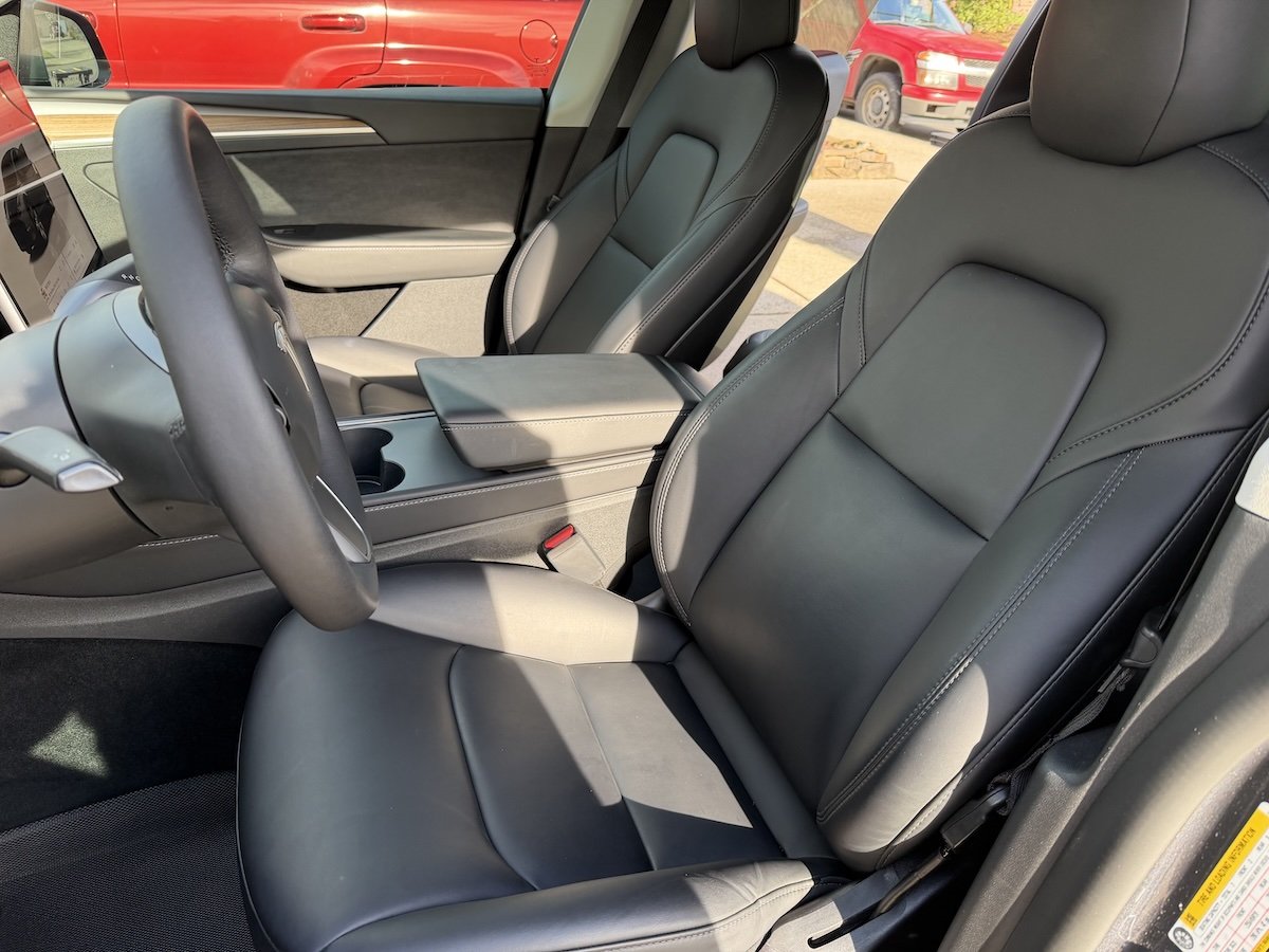 Full-Auto-Interior-Detailing-Services-Camas-WA