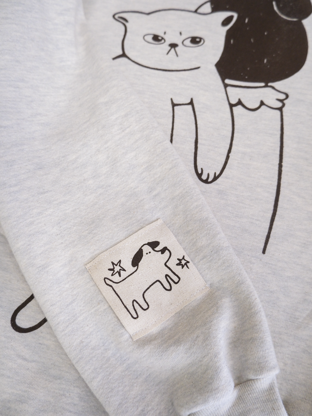 sweatshirt-8.png