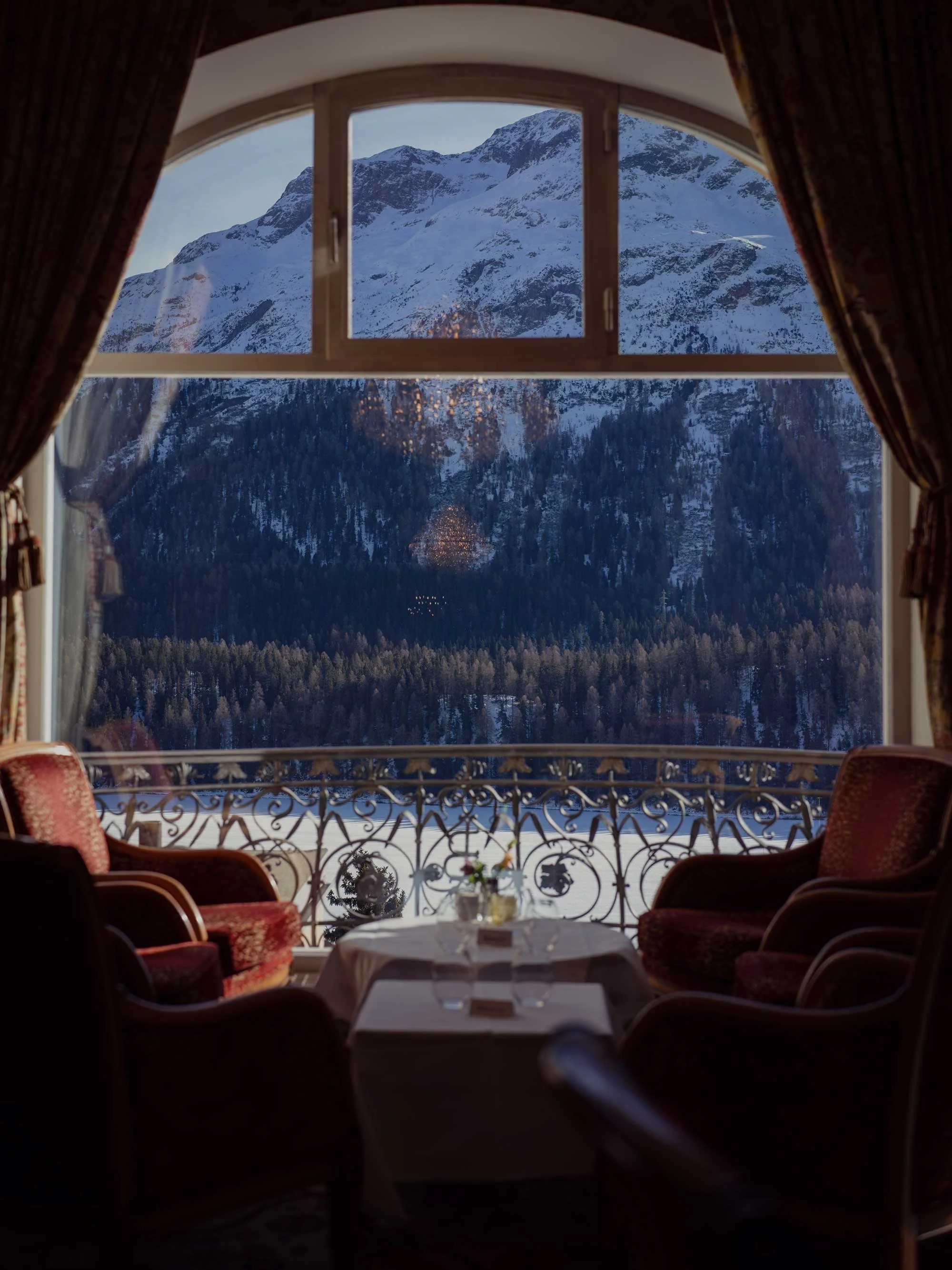 Matt-Jarryd-StMoritz-wedding-828.jpg