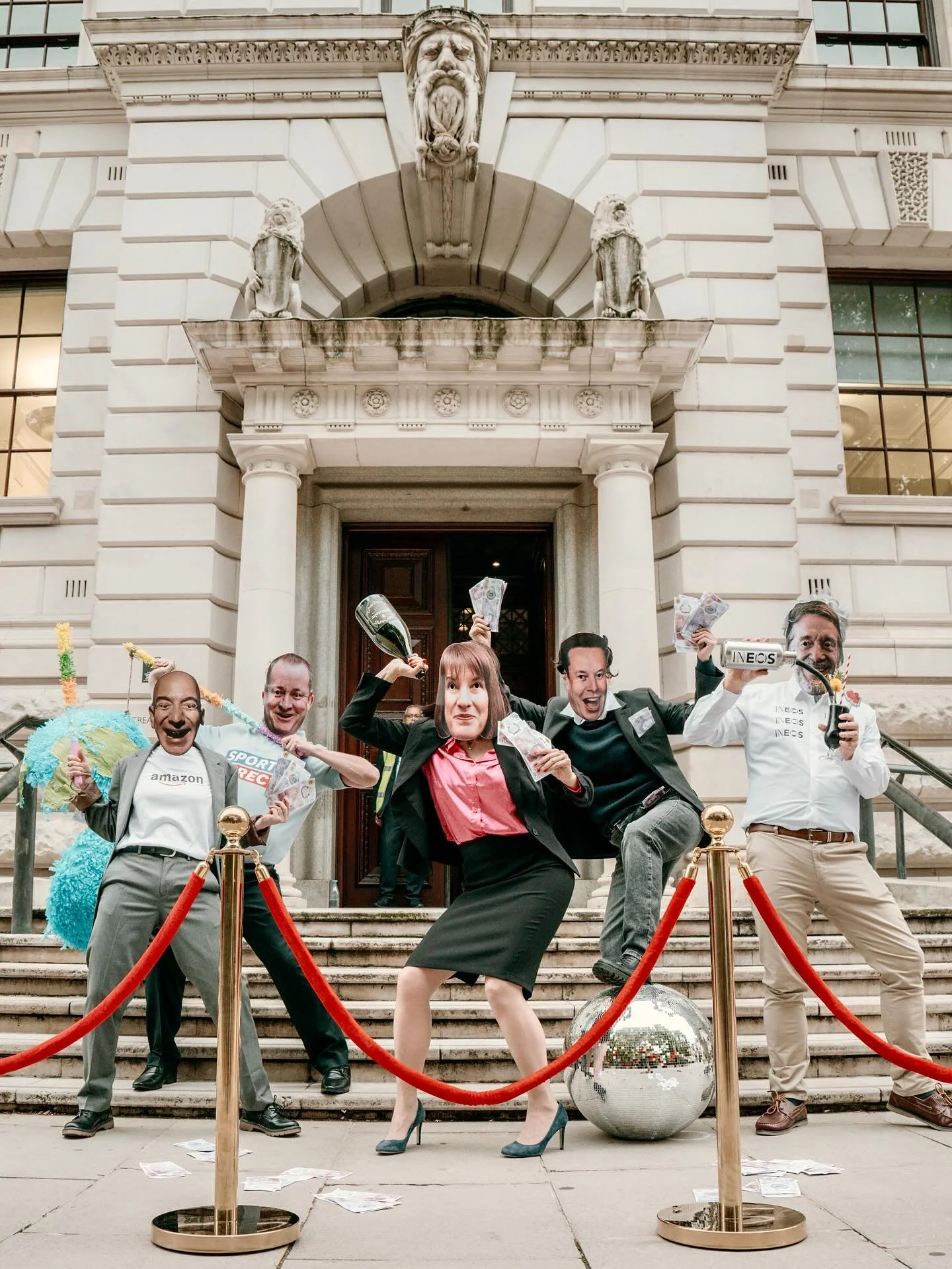 🤑 Welcome to the VIP Club 🤑

Yesterday we turned the steps of the Treasury into a billionaire blowout.

Behind the velvet rope, Musk, Bezos, Ratcliffe (INEOS) and Ashley (Sports Direct) revelled in grotesque excess &ndash; swigging champagne and oi