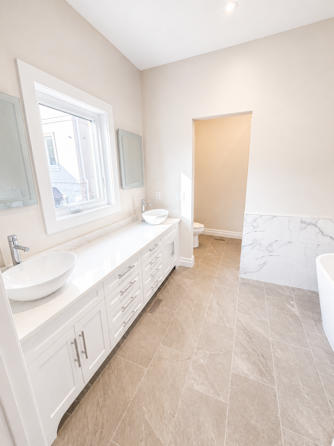 Bathroom Renovation and Construction - Ontario - Grizzly10.png