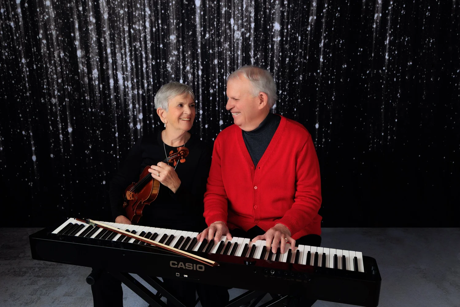 Lynn and Bob Basow performing together as the Vintage Basow duo