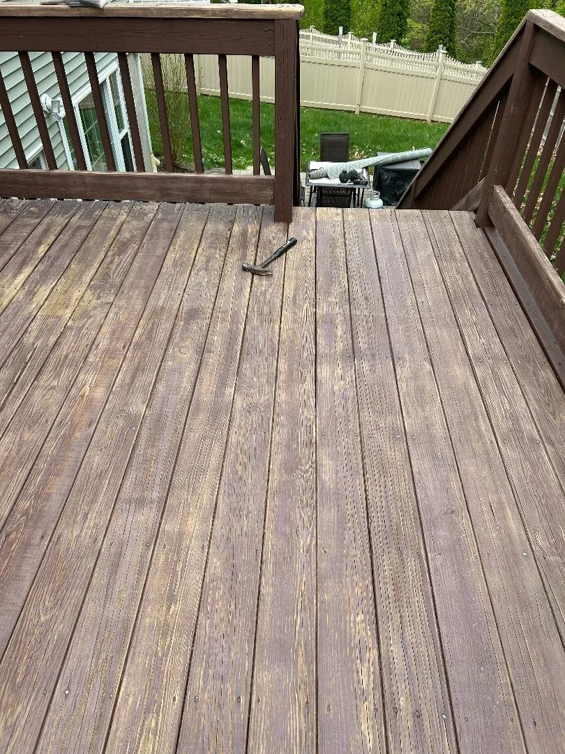 Deck 7 - Before.jpg