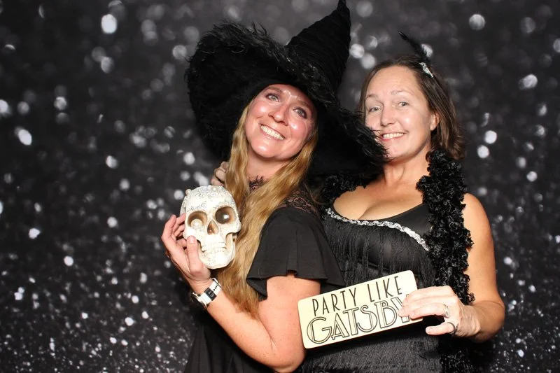 Bokeh-and-Birch-photobooth-Halloween-Moon-Market-Photo-042.jpg