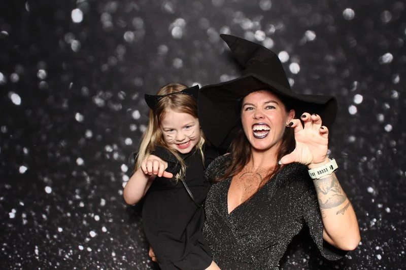 Bokeh-and-Birch-photobooth-Halloween-Moon-Market-Photo-032.jpg