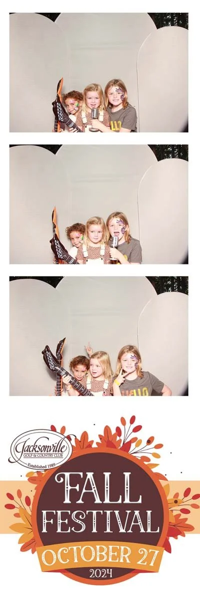 Bokeh-and-Birch-photoboothJax-Golf-Fall-Fest-046.jpg