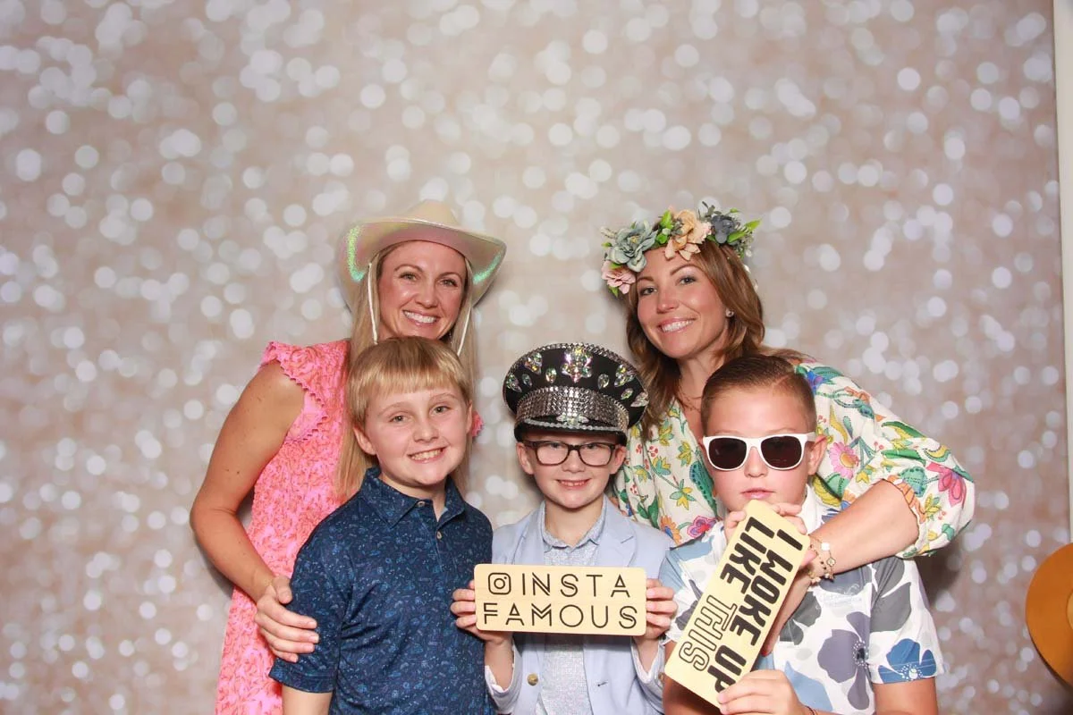 Bokeh-and-Birch-photoboothJax-Golf-Mother-Son-Dance-064.jpg