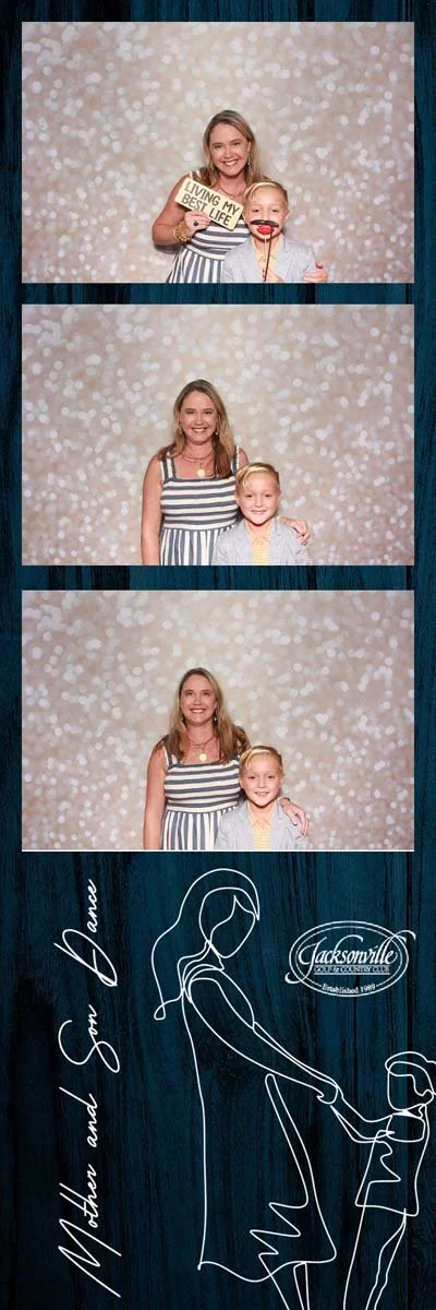 Bokeh-and-Birch-photoboothJax-Golf-Mother-Son-Dance-025.jpg
