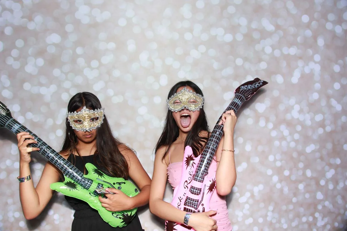 Bokeh-and-Birch-photoboothVRA-8th-Grade-Dance-109.jpg