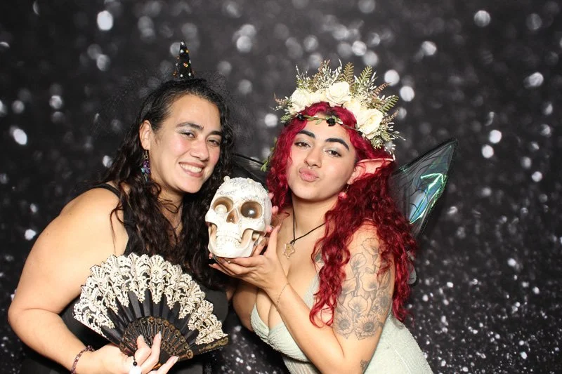 Bokeh-and-Birch-photobooth-Halloween-Moon-Market-Photo-111.jpg