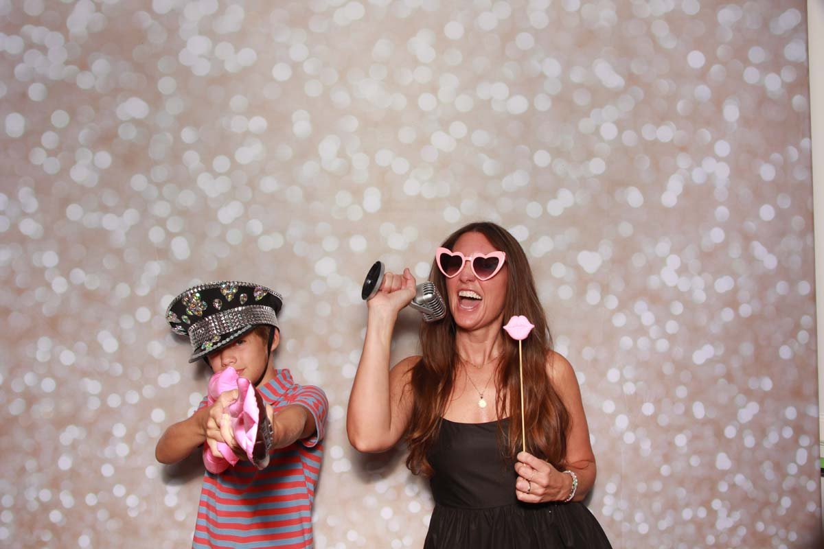 Bokeh-and-Birch-photoboothJax-Golf-Mother-Son-Dance-090.jpg
