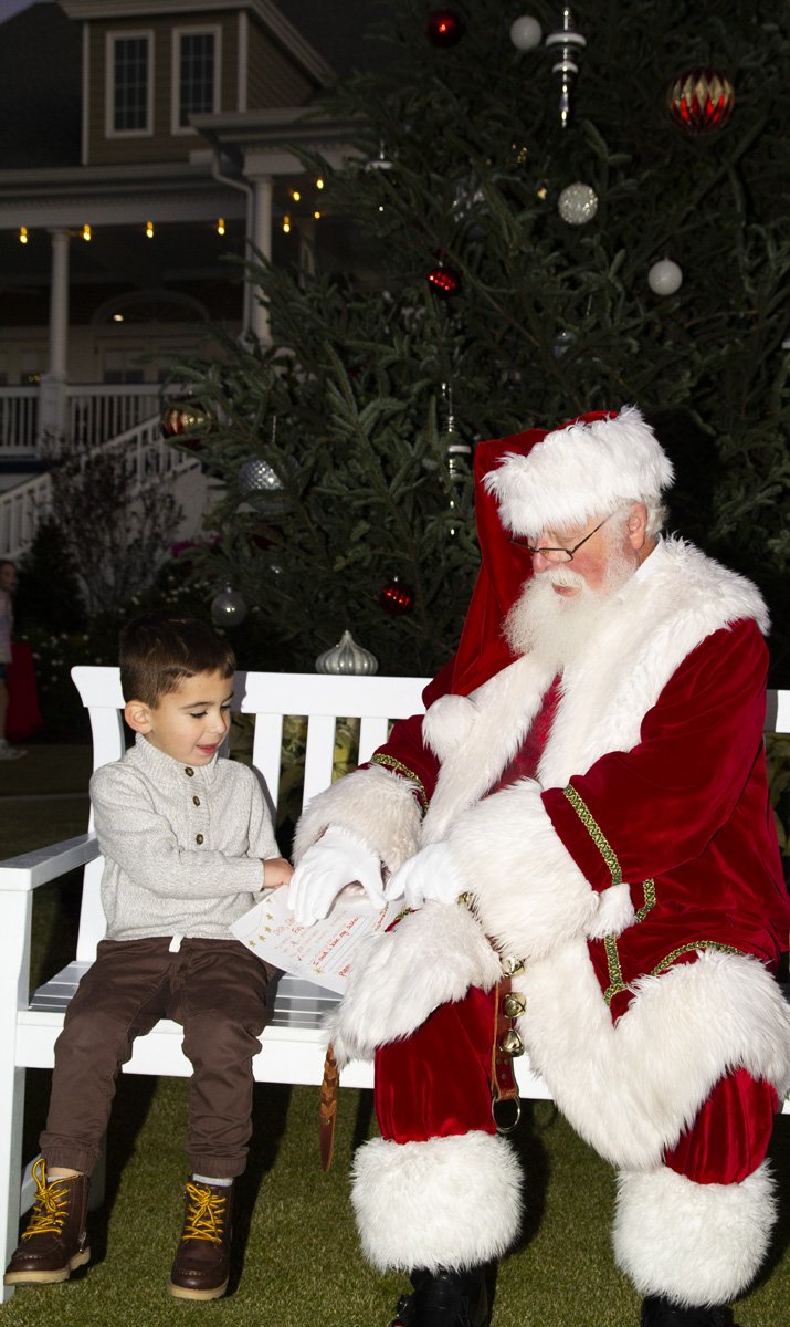 Bokeh-and-Birch-photoboothJax-Golf-Santa-141.jpg