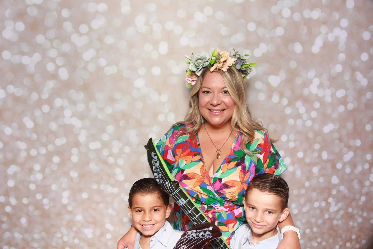 Bokeh-and-Birch-photoboothJax-Golf-Mother-Son-Dance-046.jpg