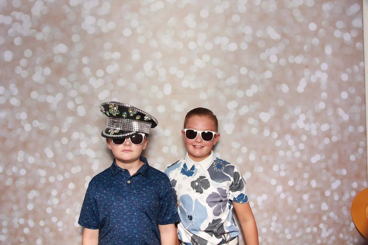 Bokeh-and-Birch-photoboothJax-Golf-Mother-Son-Dance-070.jpg
