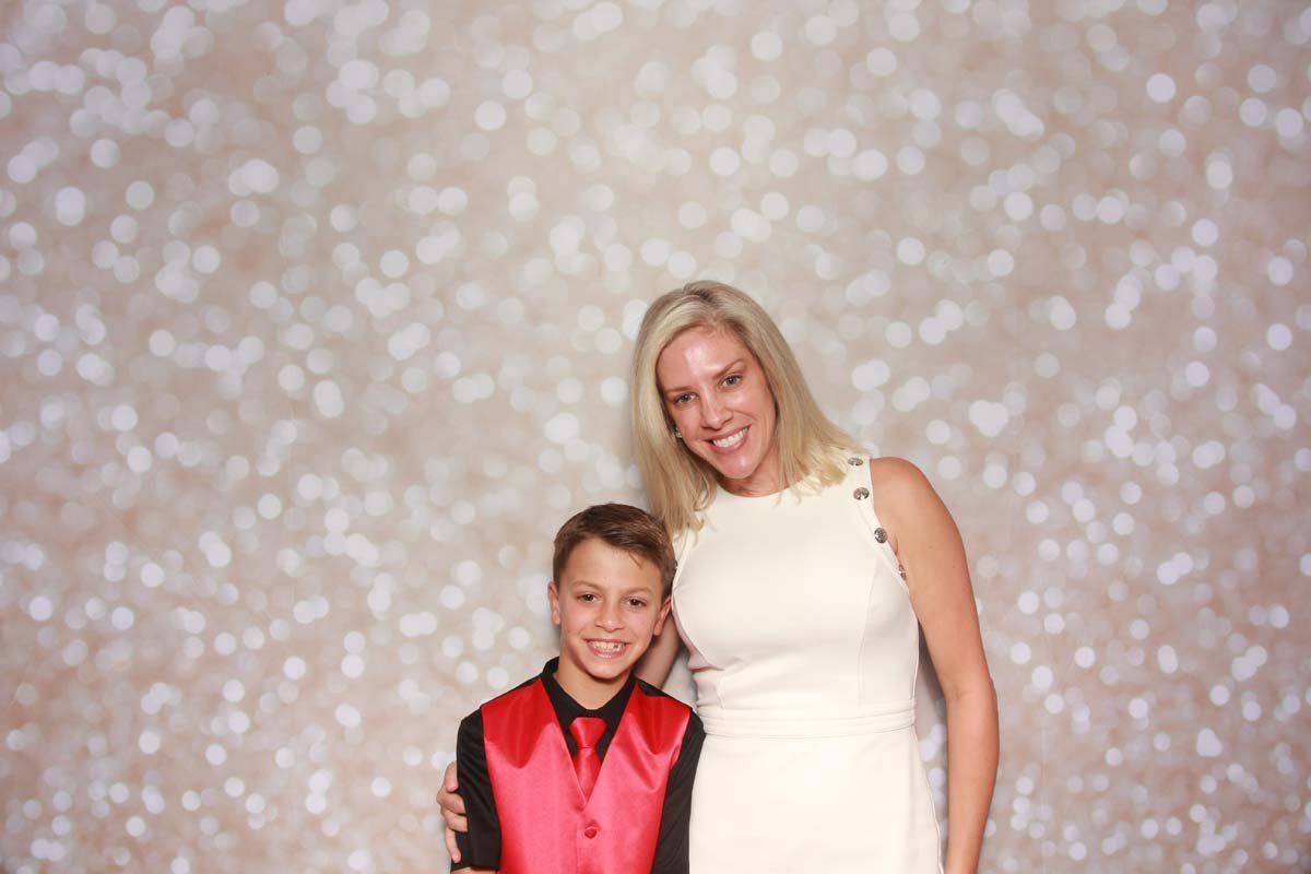 Bokeh-and-Birch-photoboothJax-Golf-Mother-Son-Dance-019.jpg