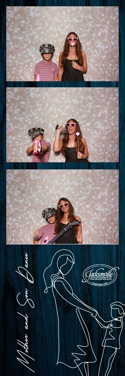 Bokeh-and-Birch-photoboothJax-Golf-Mother-Son-Dance-089.jpg