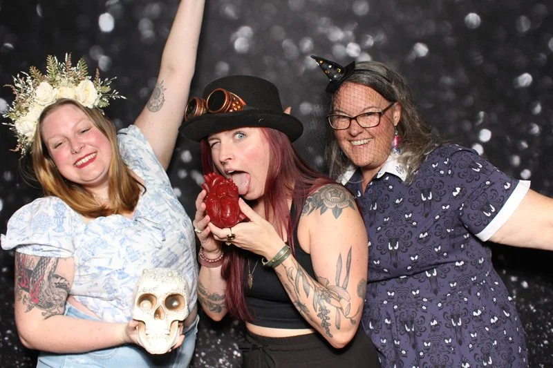 Bokeh-and-Birch-photobooth-Halloween-Moon-Market-Photo-027.jpg