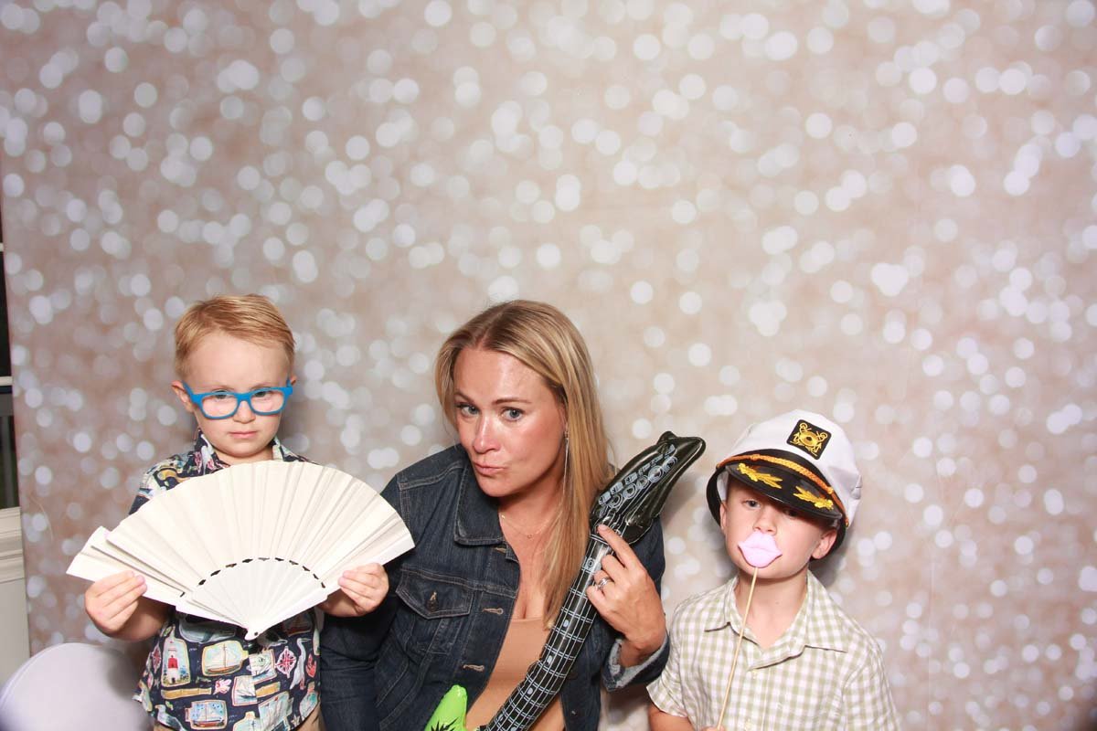 Bokeh-and-Birch-photoboothJax-Golf-Mother-Son-Dance-249.jpg