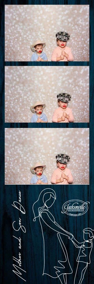 Bokeh-and-Birch-photoboothJax-Golf-Mother-Son-Dance-246.jpg