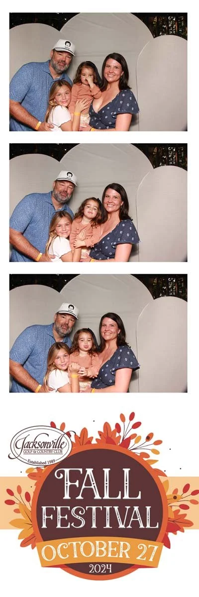 Bokeh-and-Birch-photoboothJax-Golf-Fall-Fest-142.jpg