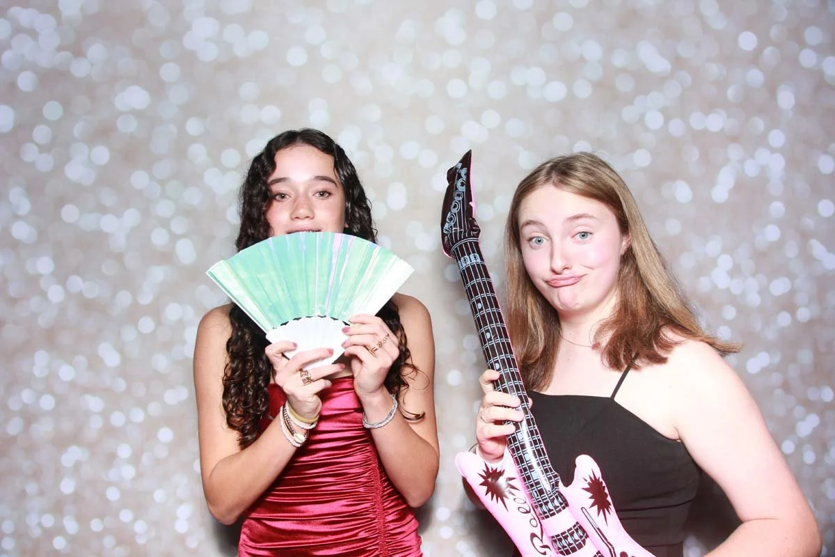 Bokeh-and-Birch-photoboothVRA-8th-Grade-Dance-068.jpg