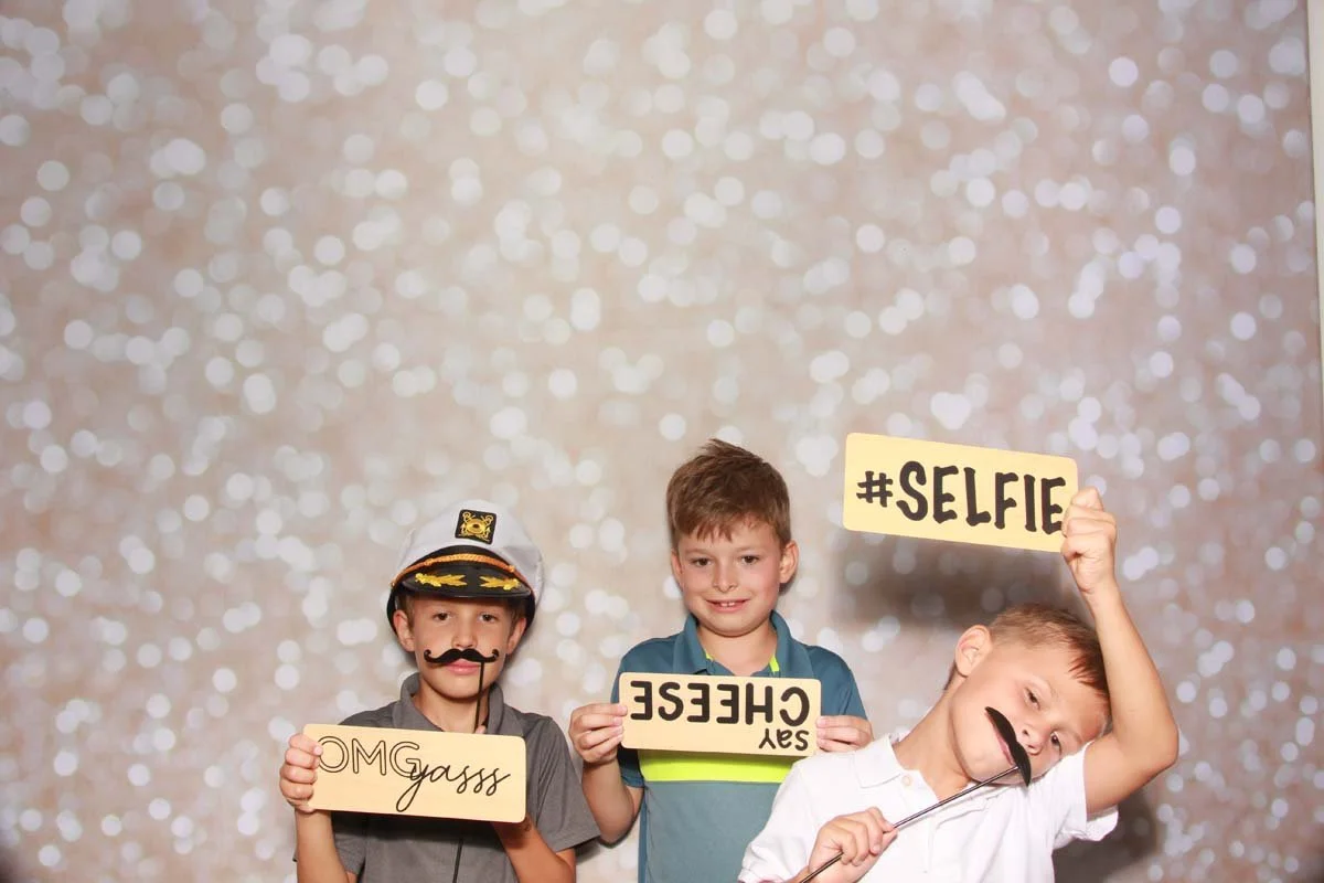 Bokeh-and-Birch-photoboothJax-Golf-Mother-Son-Dance-208.jpg