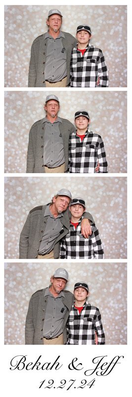 Bokeh-and-Birch-photobooth-Bekah-and-Jeff-Wedding-018.jpg