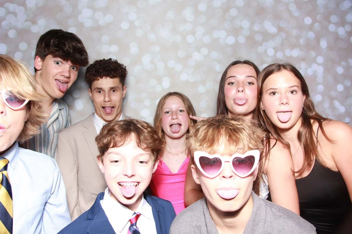 Bokeh-and-Birch-photoboothVRA-8th-Grade-Dance-184.jpg
