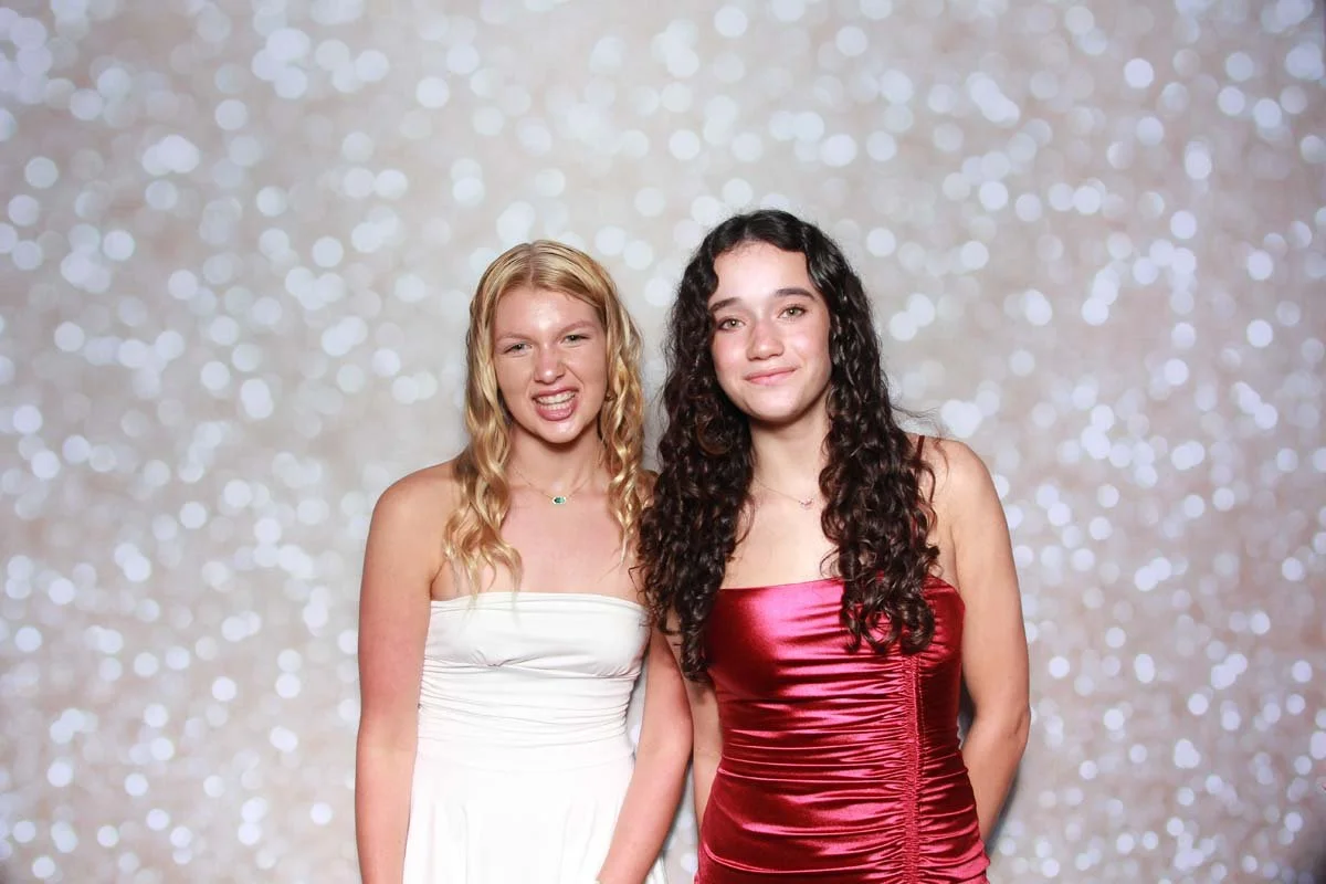 Bokeh-and-Birch-photoboothVRA-8th-Grade-Dance-220.jpg