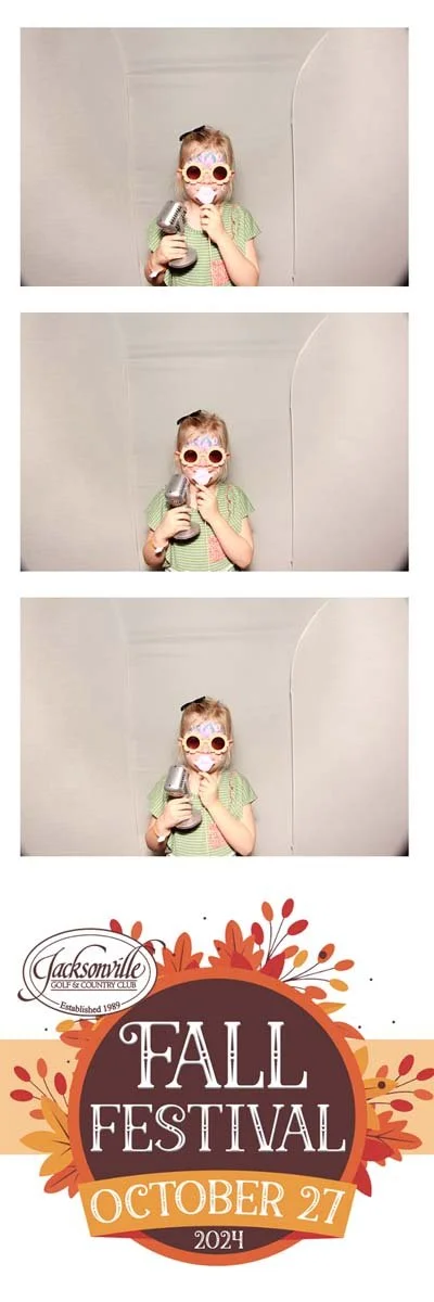 Bokeh-and-Birch-photoboothJax-Golf-Fall-Fest-226.jpg