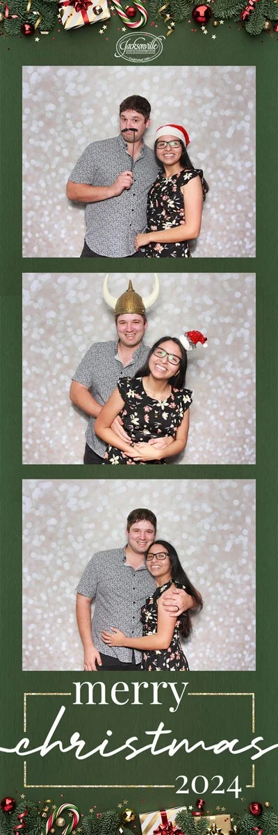 Bokeh-and-Birch-photoboothjax-golf-employee-party-134.jpg