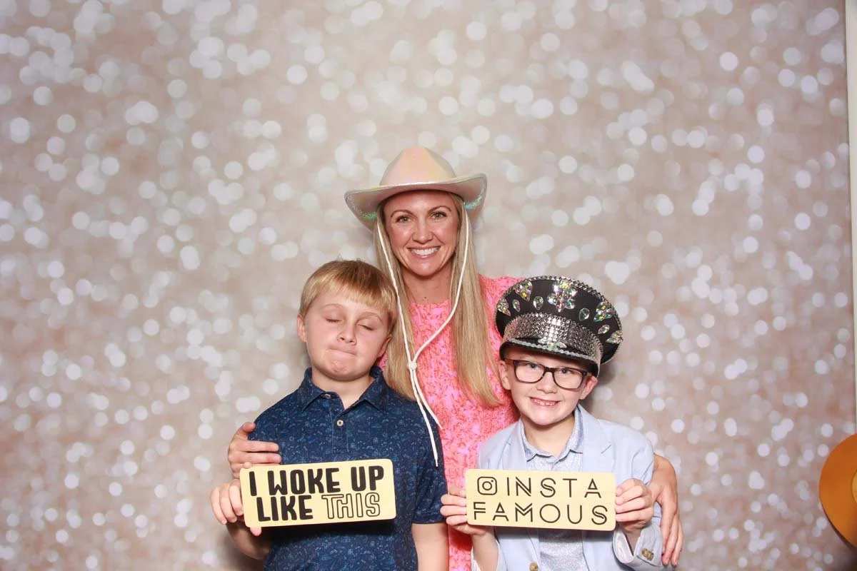 Bokeh-and-Birch-photoboothJax-Golf-Mother-Son-Dance-060.jpg