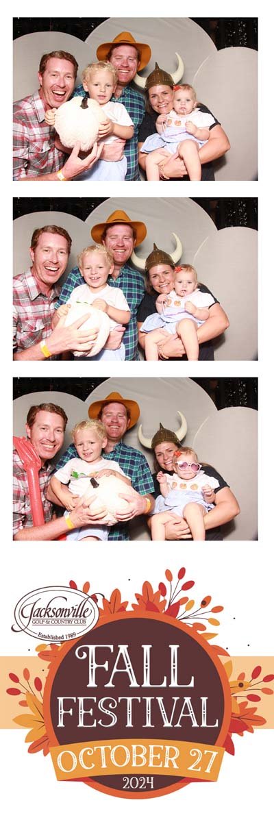 Bokeh-and-Birch-photoboothJax-Golf-Fall-Fest-194.jpg