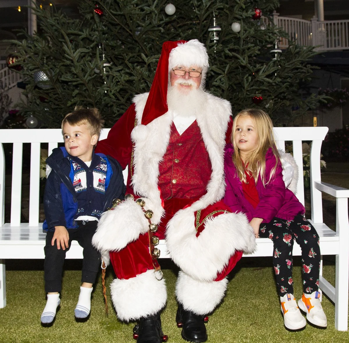 Bokeh-and-Birch-photoboothJax-Golf-Santa-157.jpg