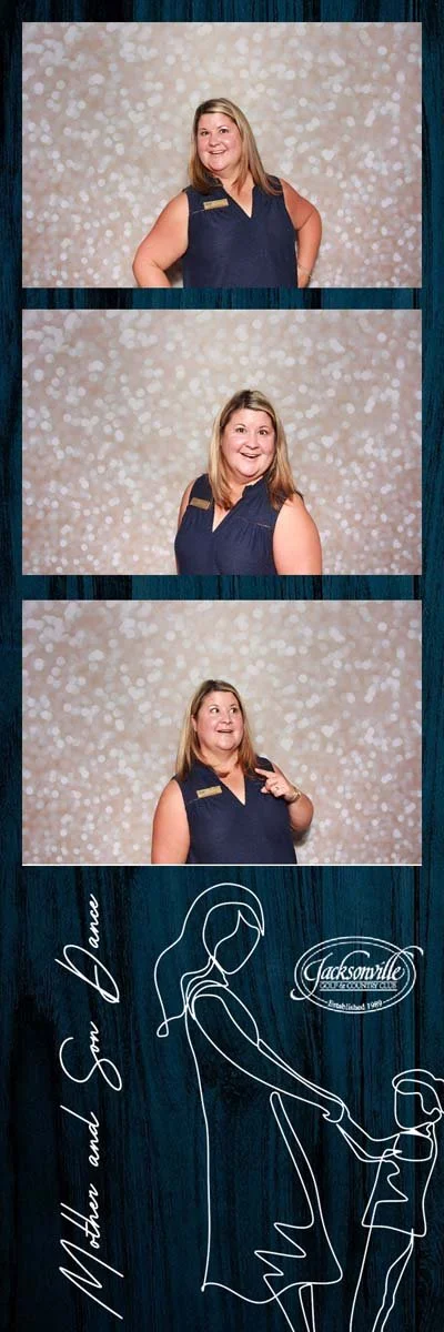 Bokeh-and-Birch-photoboothJax-Golf-Mother-Son-Dance-006.jpg