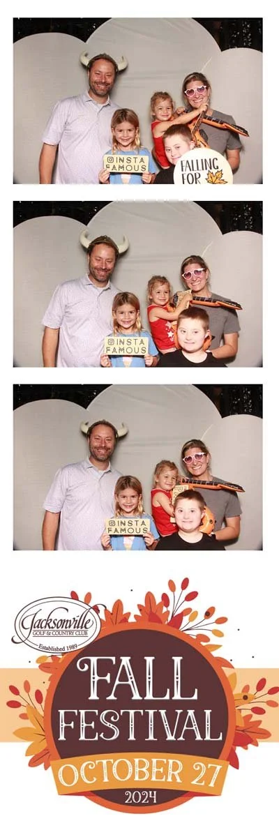 Bokeh-and-Birch-photoboothJax-Golf-Fall-Fest-186.jpg