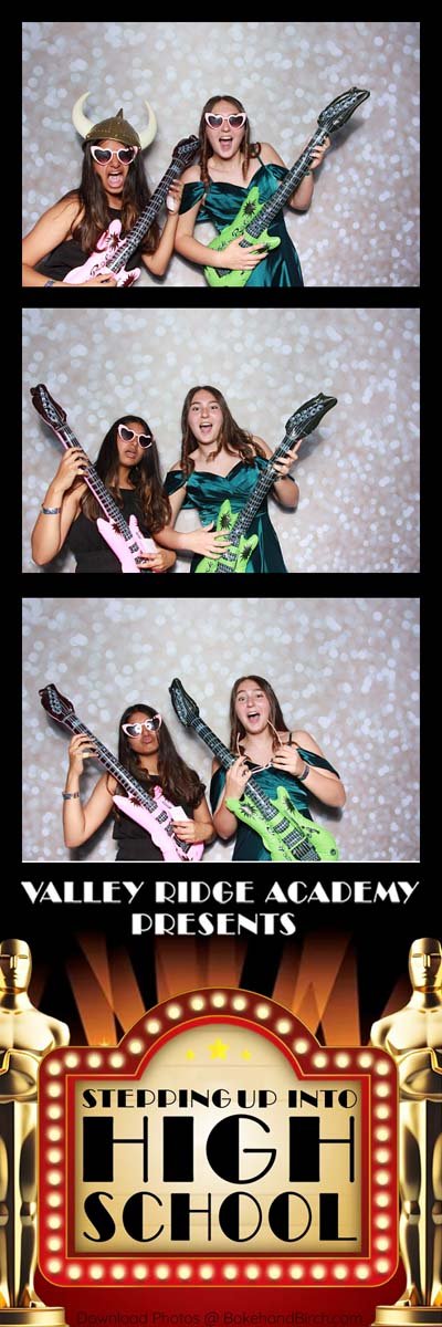 Bokeh-and-Birch-photoboothVRA-8th-Grade-Dance-122.jpg
