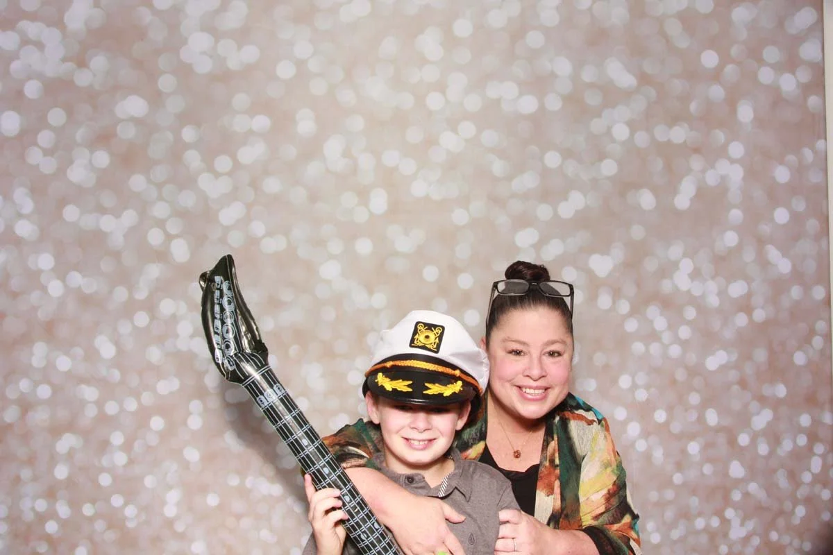 Bokeh-and-Birch-photoboothJax-Golf-Mother-Son-Dance-033.jpg