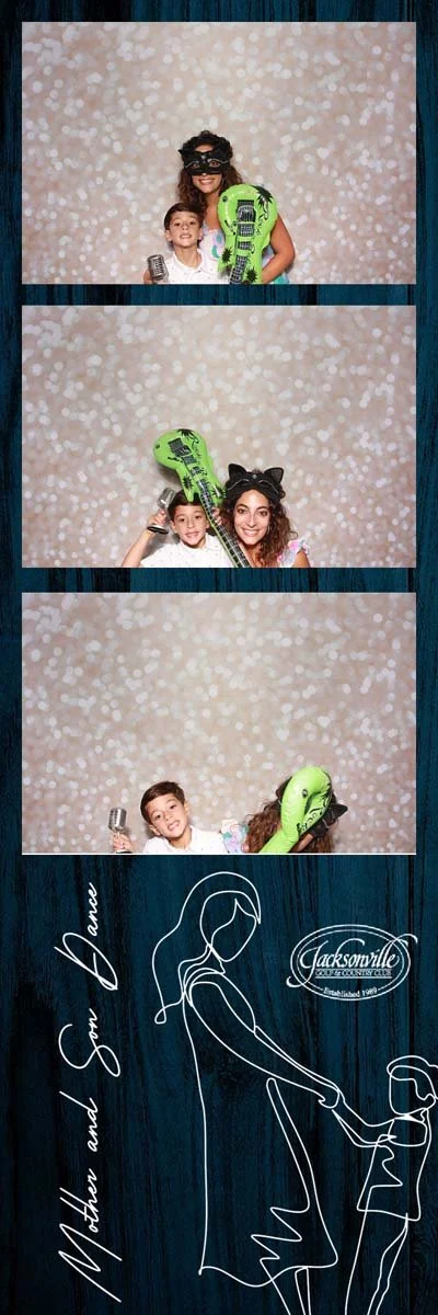 Bokeh-and-Birch-photoboothJax-Golf-Mother-Son-Dance-022.jpg