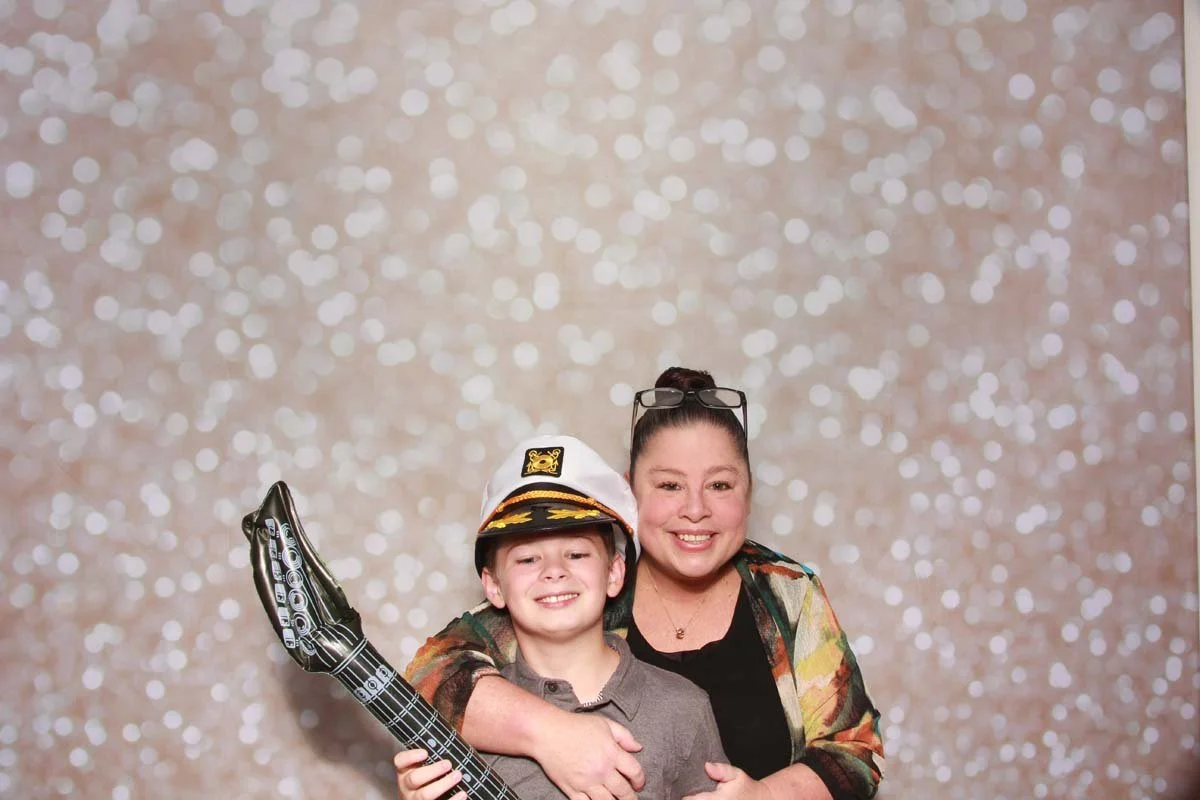 Bokeh-and-Birch-photoboothJax-Golf-Mother-Son-Dance-031.jpg