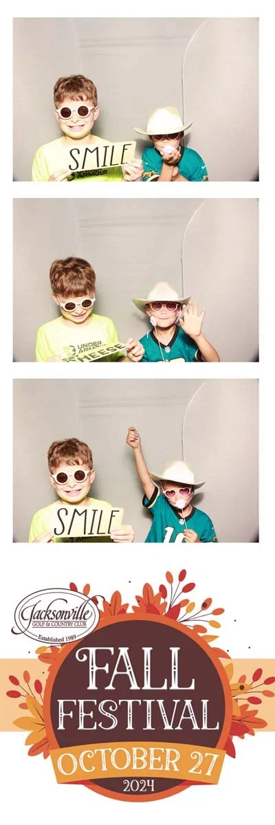 Bokeh-and-Birch-photoboothJax-Golf-Fall-Fest-222.jpg