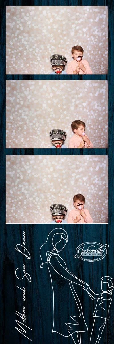 Bokeh-and-Birch-photoboothJax-Golf-Mother-Son-Dance-191.jpg